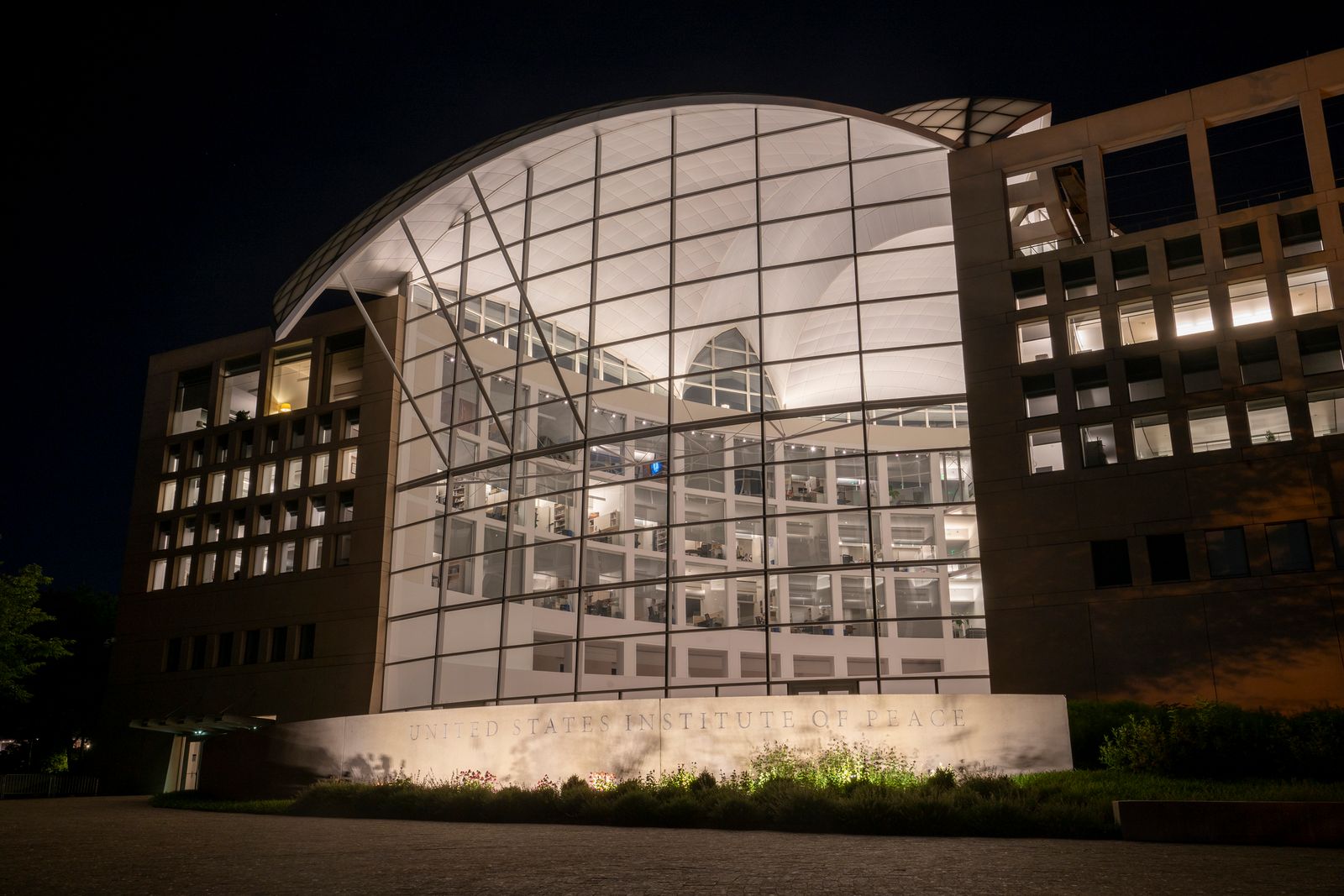 Federal Judge Allows DOGE to Take Over $500 Million Office Building for Free